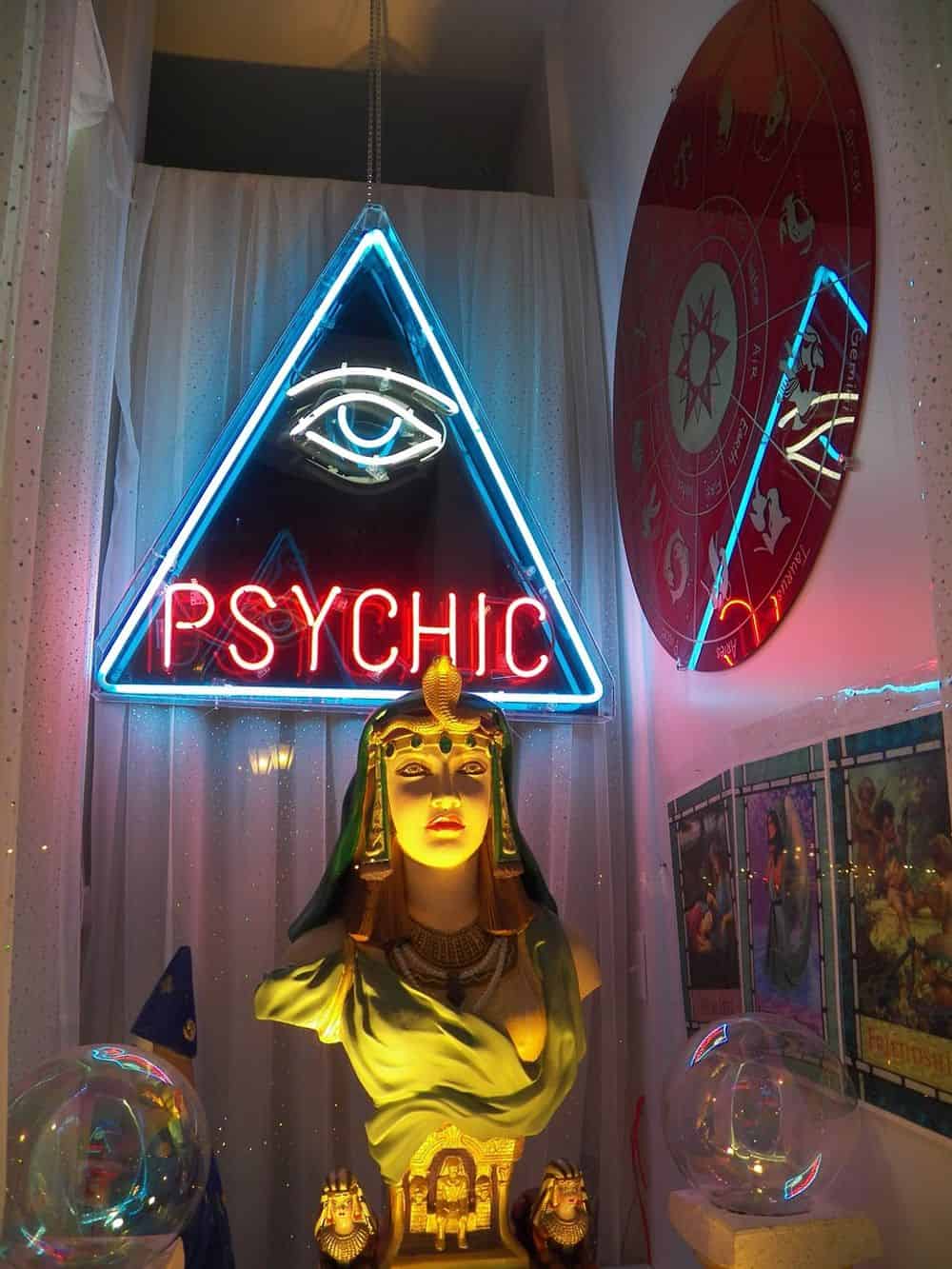 Drop In Psychic Services image